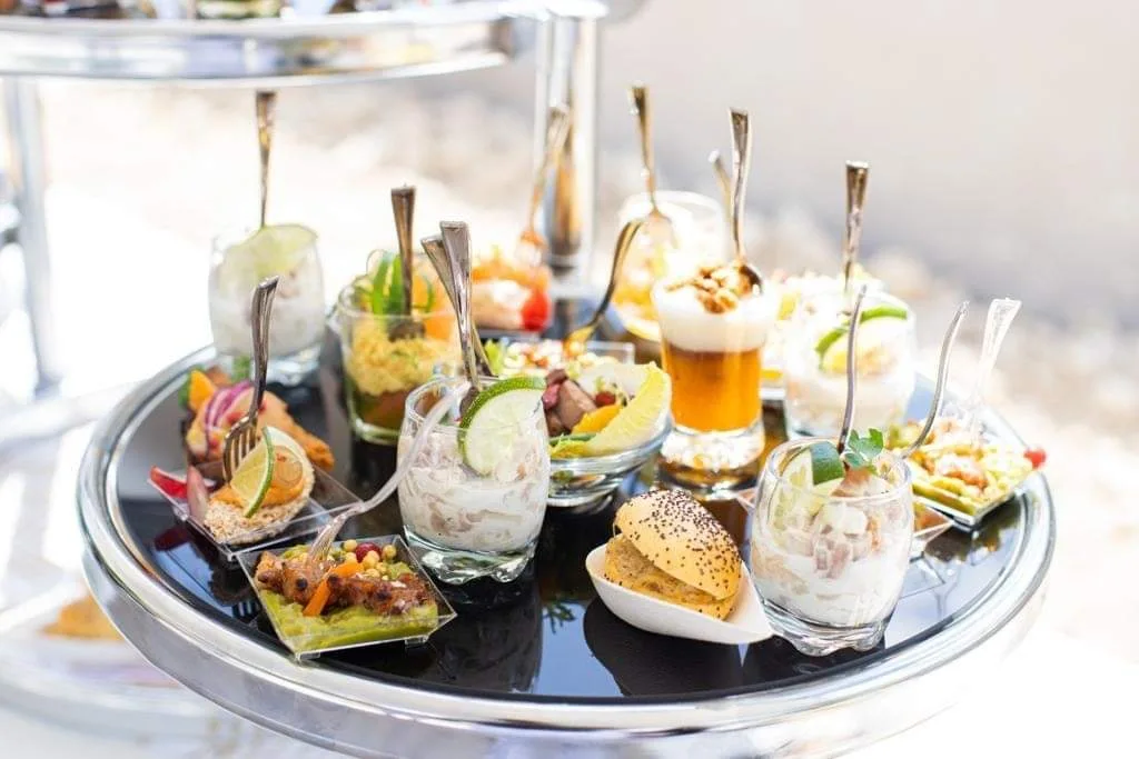 Plateau de petits fours proposé pour les réceptions et les pauses